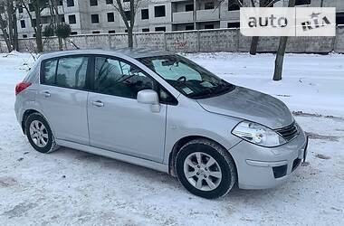 Nissan TIIDA Elegance 2013