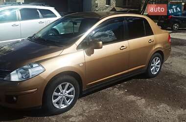 Nissan TIIDA  2007