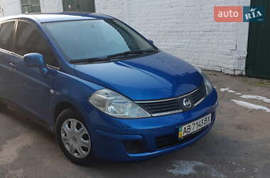 Nissan TIIDA  2008