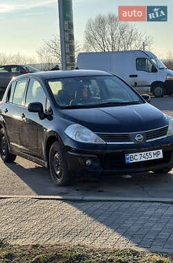 Nissan TIIDA  2009