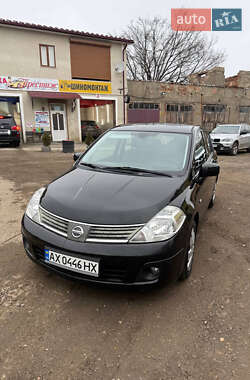 Nissan TIIDA 2007