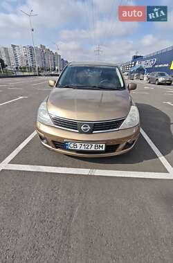 Nissan TIIDA  2008