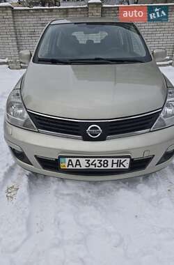 Nissan TIIDA  2008