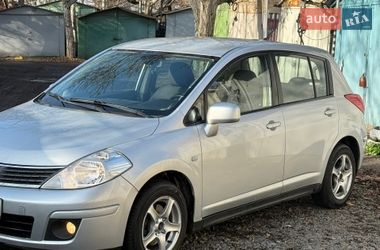 Nissan TIIDA  2008