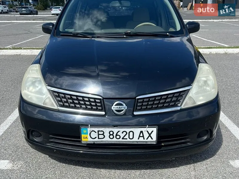 Nissan TIIDA