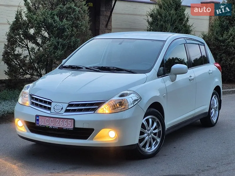 Nissan TIIDA