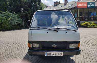 Nissan Urvan  1994