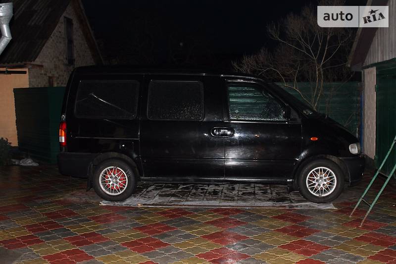 Nissan Vanette 2000 года