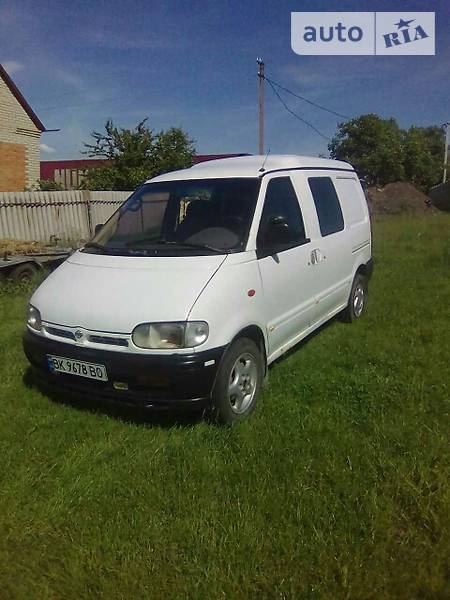 Nissan Vanette 1996 года