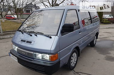 Nissan Vanette  1990