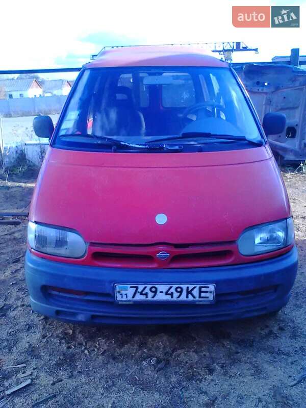 Мінівен Nissan Vanette