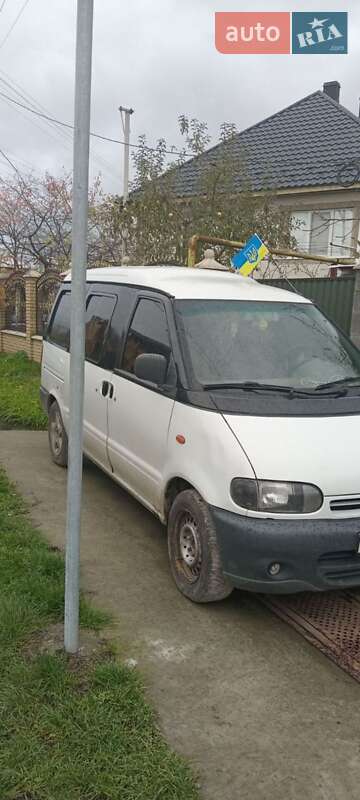 Nissan Vanette