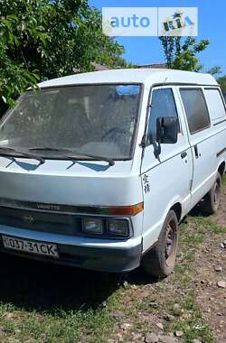 Nissan Vanette  1993