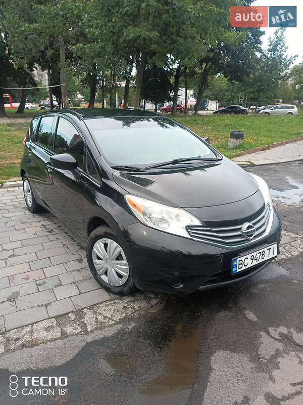 Хэтчбек Nissan Versa Note 2015 в Львове