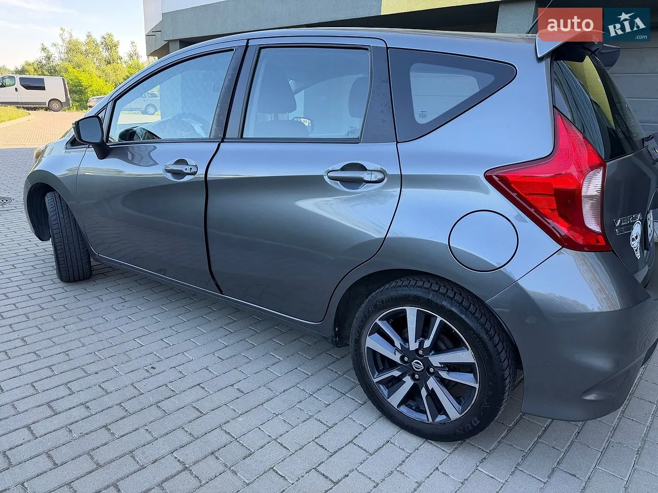 2017 Nissan Versa - мініатюра 5