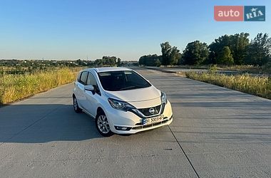 Nissan Versa Note  2017