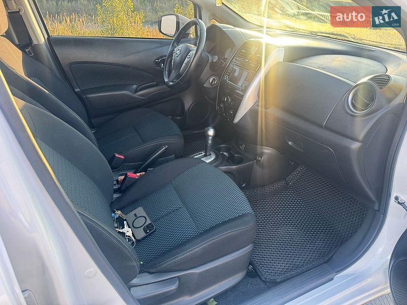 Хэтчбек Nissan Versa Note 2017 в Решетиловке