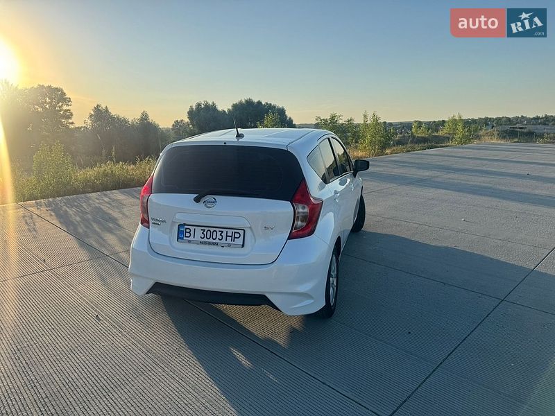 Хэтчбек Nissan Versa Note 2017 в Решетиловке