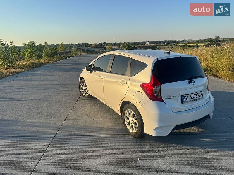 Хэтчбек Nissan Versa Note 2017 в Решетиловке
