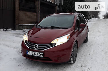 Nissan Versa  2013