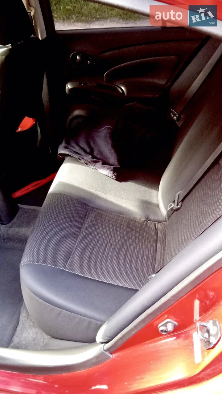 2012 Nissan Versa - мініатюра 5
