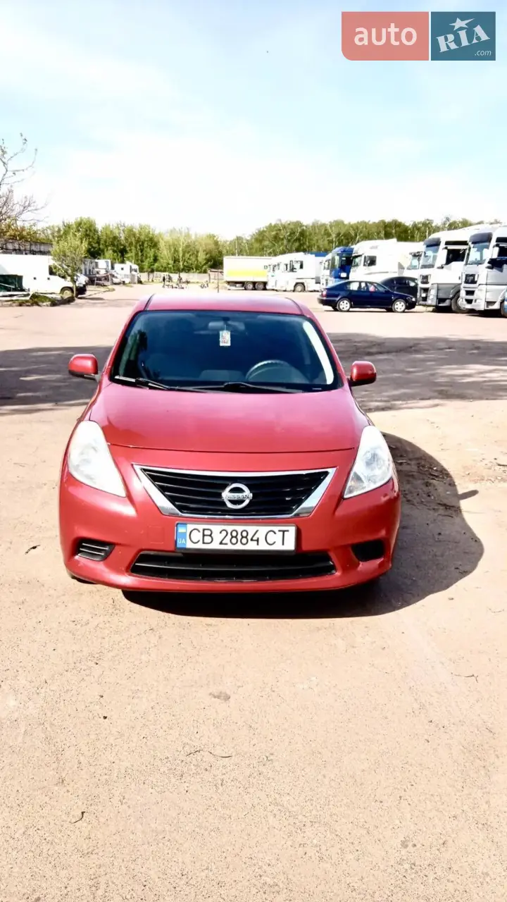 2012 Nissan Versa - фото 1