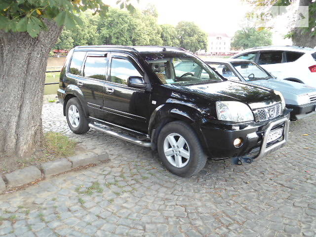 Nissan X-Trail 2005 года