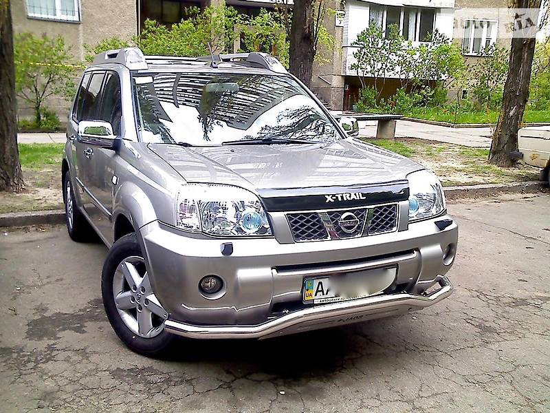 Nissan X-Trail 2005 года