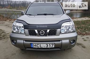 Nissan X-Trail  2004