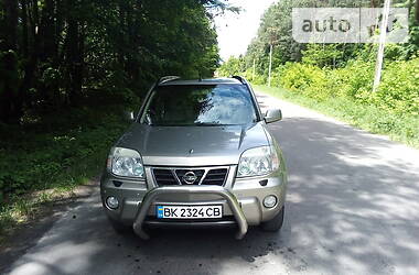 Nissan X-Trail  2002