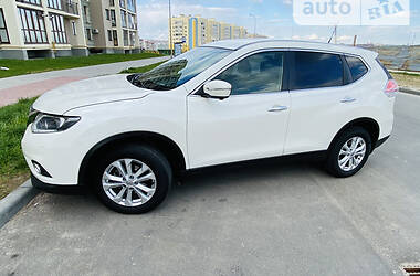 Nissan X-Trail  2015