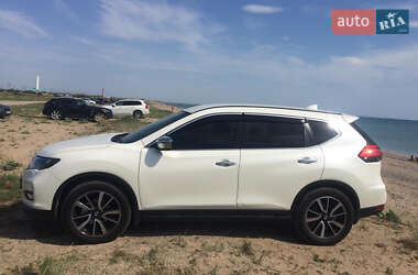 Nissan X-Trail  2018