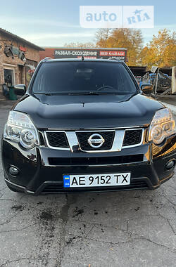 Nissan X-Trail  2010