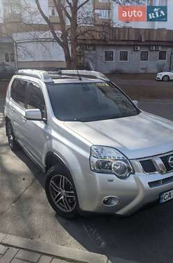 Nissan X-Trail  2012