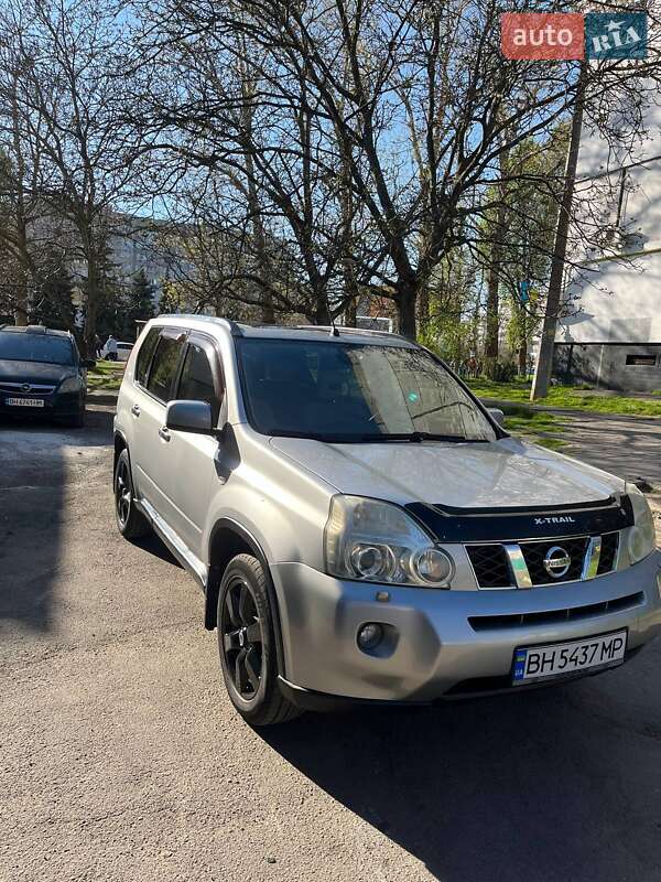 Nissan X-Trail 2008 года в Одессе