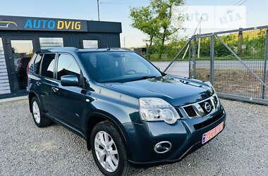 Nissan X-Trail  2012