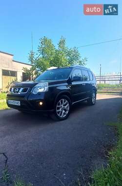 Nissan X-Trail  2010