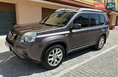 Nissan X-Trail  2012