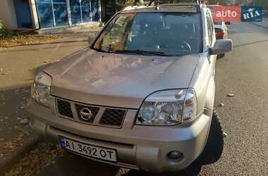 Nissan X-Trail  2005