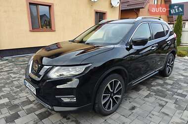 Nissan X-Trail  2017