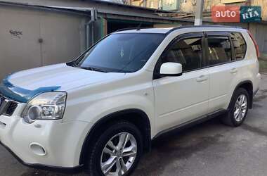 Nissan X-Trail  2011