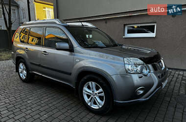 Nissan X-Trail  2012