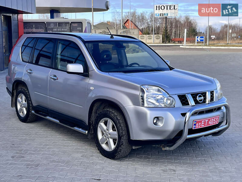 Nissan X-Trail 2008 года в Луцке