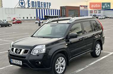 Nissan X-Trail  2012