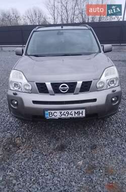 Nissan X-Trail 2010