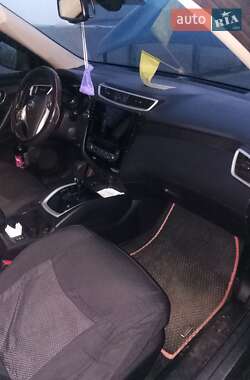 Nissan X-Trail  2016