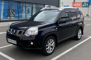 Nissan X-Trail  2011