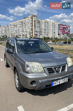 Nissan X-Trail 2003