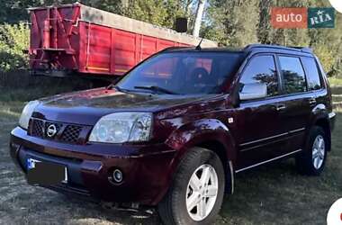 Nissan X-Trail  2004
