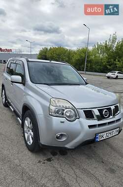 Nissan X-Trail  2011